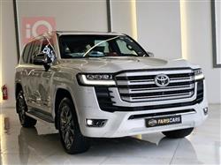 تۆیۆتا لاند کروزەر